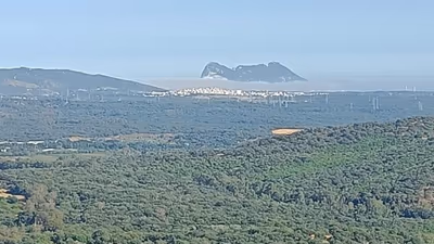 Campo de Gibraltar: Zwei Welten