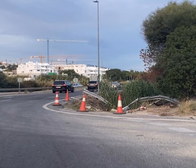 Estepona: Unfallserie an Kreisverkehr hält an